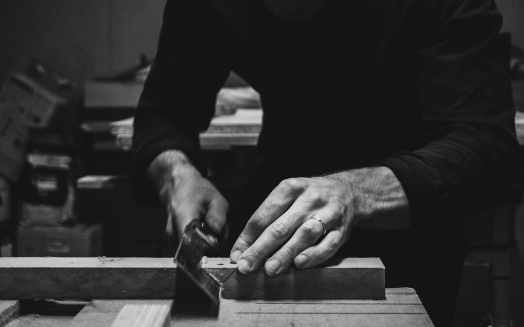 Creating Your Own Cozy Woodworking Haven: 10 Indoor Woodworking Projects DIY for Winter